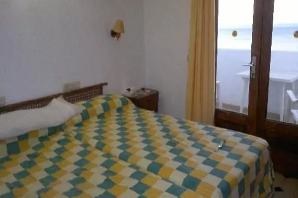 Apartamentos Los Pueblos Puerto del Carmen  Aparthotel Puerto del Carmen (Lanzarote)